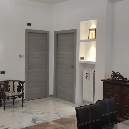 Pasqualina's House Roma