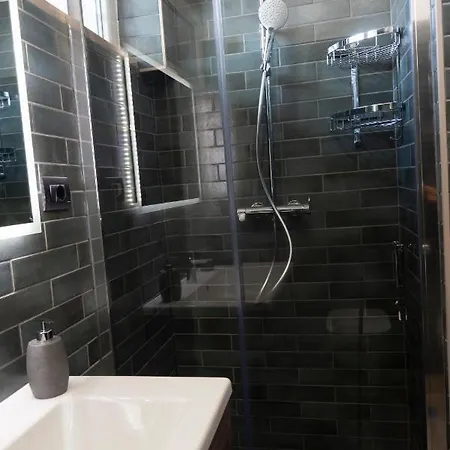 Pasqualina's House 3*